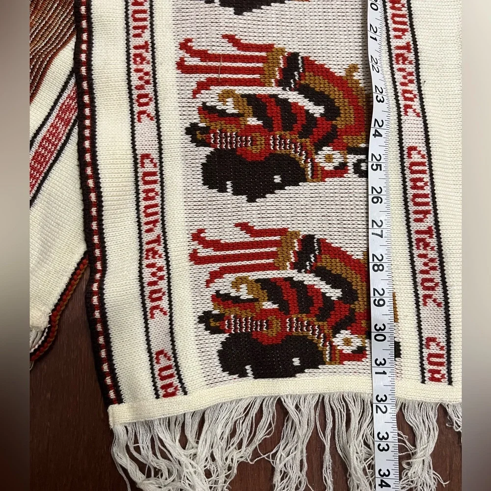 Cuauhtemoc Poncho Knitted Mexican Aztec Native Indian Fringe One Size - Picture 4 of 4